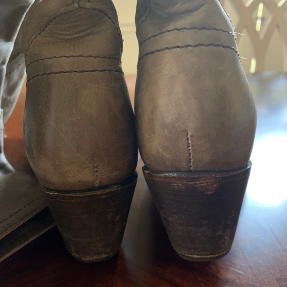 Frye grey over-the-knee boots - Picture 4 of 7